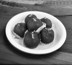 Gulab jamun
