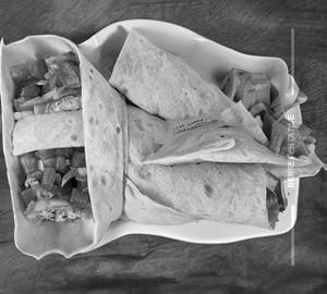Salsa chicken roll