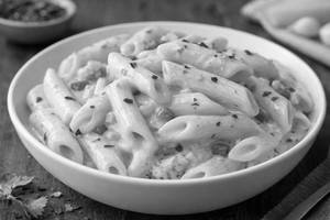 Jain White Sauce Pasta