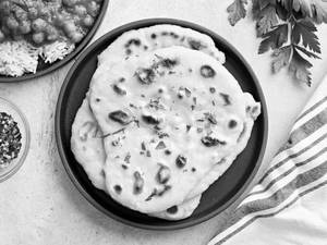 Plain Naan (1 Pcs)