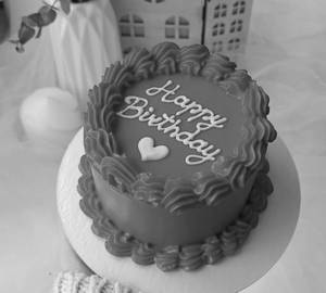 Mini Strawberry Cake(300Gms)