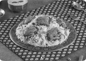 Lazeez Bhuna Murg Biryani