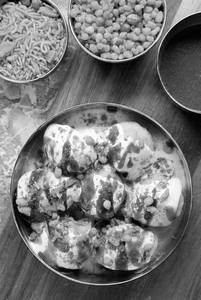 Dahi Bhalla ( Dahi Vada)