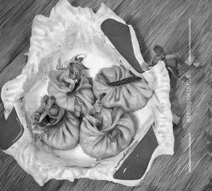 Veg Paneer Momos [Must Try] Fried