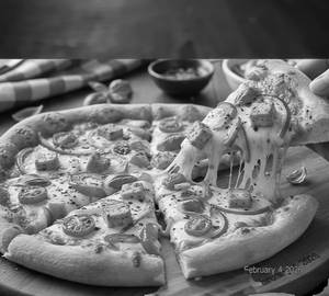 Veg paneer pizza