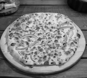 Capsicum Toppings Jain Pizza, Regular