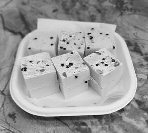 Elaichi barfi