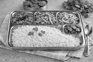 Palak Pappu Aloo Bhujiya Signature Rice Thali