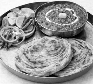 Dal Makhani & Lacha Paratha