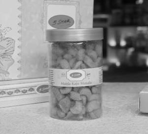 Kaju Mathi (500gm)