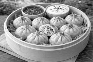 Steam Paneer & Cheese Momo
