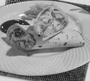 Chicken tikka roll [1 piece]