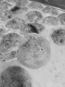 Thandai Rasagolla