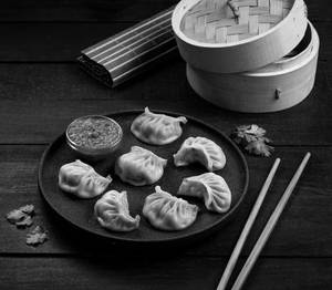 Chicken Peri Peri Momos (5 Nos)