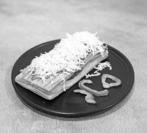 Capsicum Puff Cheese