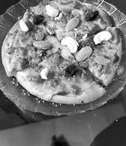 Dry Fruits Pizza