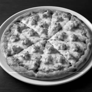 Chicken cheese pizza