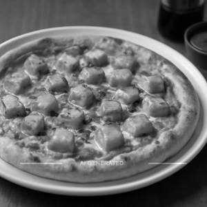 Paneer makhani pizza