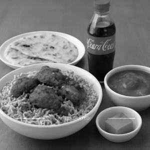 Chicken Fry Biryani Family Pack(250ML SOFT DRINK-2+ SWEET+ROTI-2+CHICKEN CURRY-250ML)