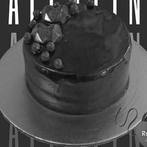 CHCOLATE DAY BENTO CAKE