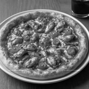 Hot & Spicy Chicken Pizza