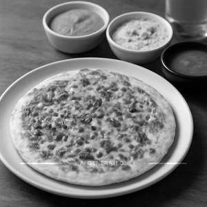Onion Uttapam