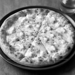 Quattro Formaggi Pizza