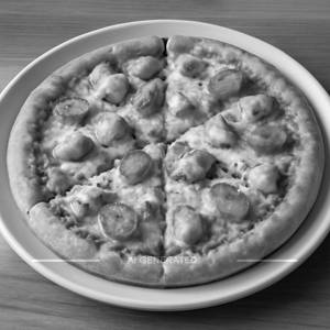 Regular Chicken Pizza
