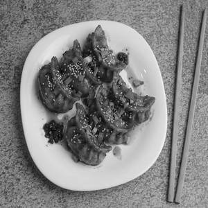 Chicken Spicy Korean Momos [6 Pieces]