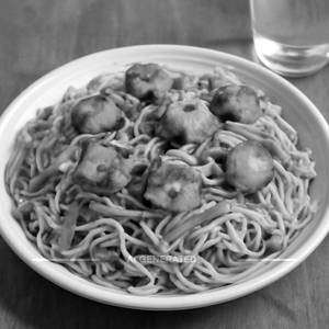 Hakka Noodles Paneer