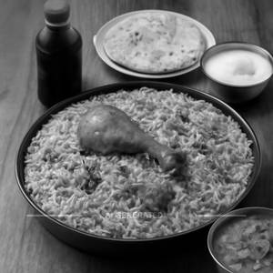 Chicken Dum Biryani Jumbo Pack(5 to 6 pax)250ML SOFT DRINK-2+ SWEET+WHEET ROTI-2+VEG CURRY-250ML)