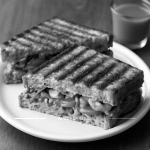 Veg. Grilled Sandwich