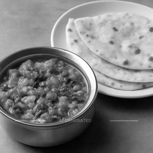 3 Phulka With Mix Veg Curry