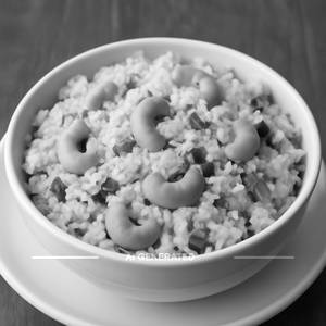 Royal Cashew Upma