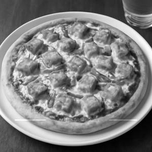 Paneer cheese pizza