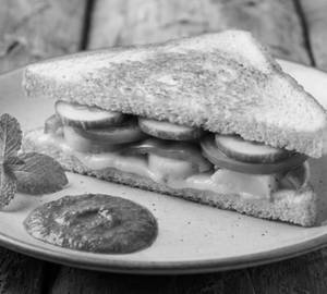 Jain Sandwich [4 Piece]