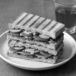 VEG GRILLED SANDWICH