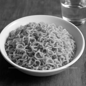 Plane Maggi