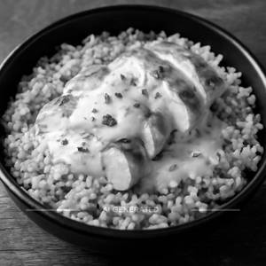Creamy Garlic Chicken Rice Bowl