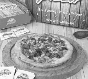 Chilli paneer pizza