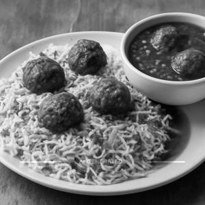 Veg Manchurian Rice + Gravy
