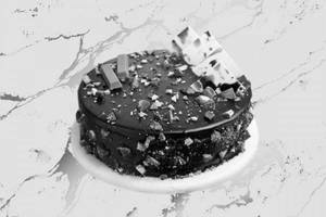 Kitkat Chocolate Cake 1pound