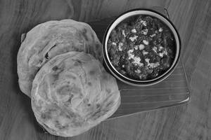 2 Parotta Green Peas Masala Masala (250 Ml)