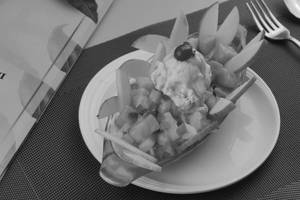 Fruit Salad With Ice Cream