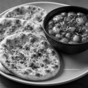 Paneer Chole Kulcha