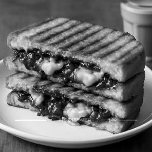 Chocolate Cheese Sandwich
