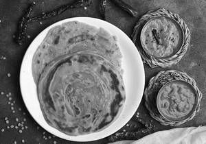 Tawa Paratha (2pc) With Curry And Dal