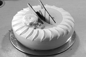Pineapple Cake [450 Grams]   