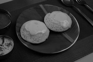 Loni Idli