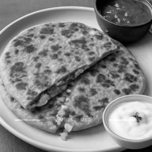 2 Gobi Paratha